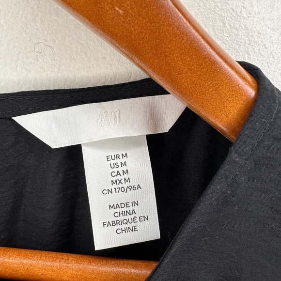 H&M Black Maxi Dress Sleeveless Pleated Tiered Casual Summer Dress Women's M - Picture 8 of 9